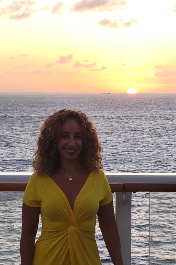 Cruise Brothers Travel Agent Maria Gonzalez
